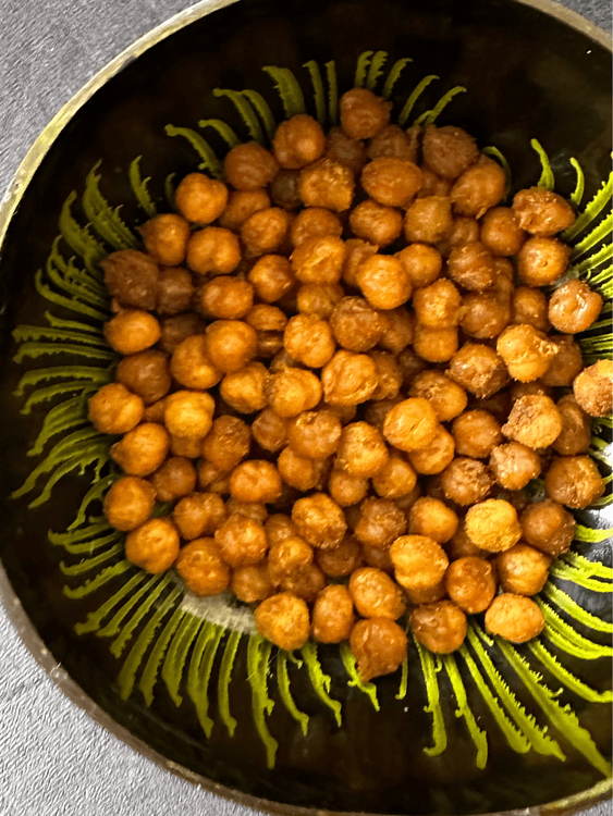 Geroosterde kikkererwten uit de oven of airfryer Sharing Vegan